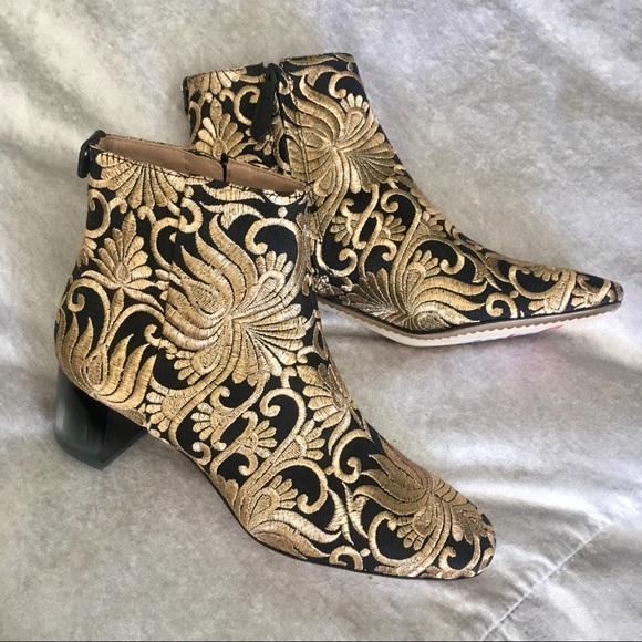 Tory Burch Shoes - Tory Burch Carlotta embroidered bootie